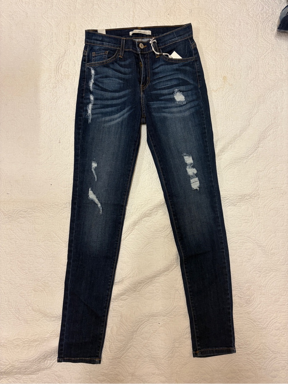 NWT KanCan High-Rise Distressed Dark Blue Women’s Denim Skinny Jeans Size 7 / 27